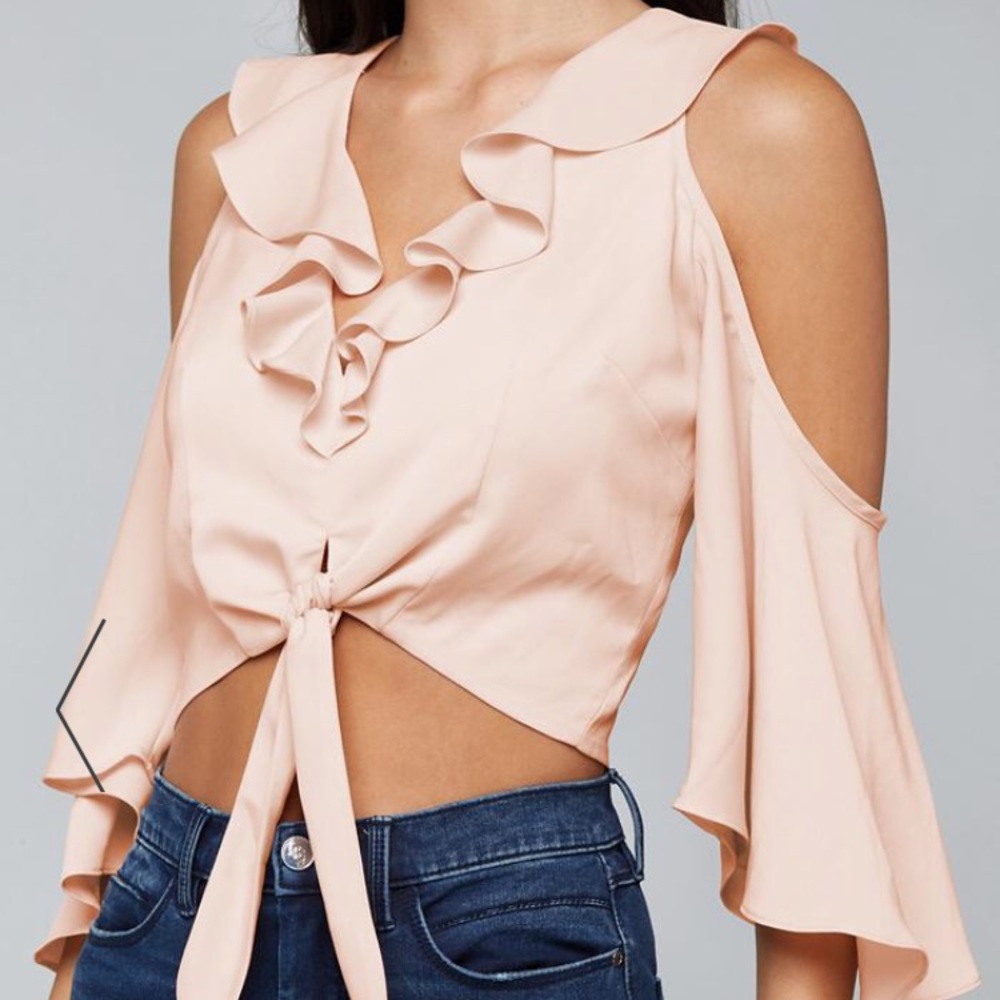 Pink ruffle top crop